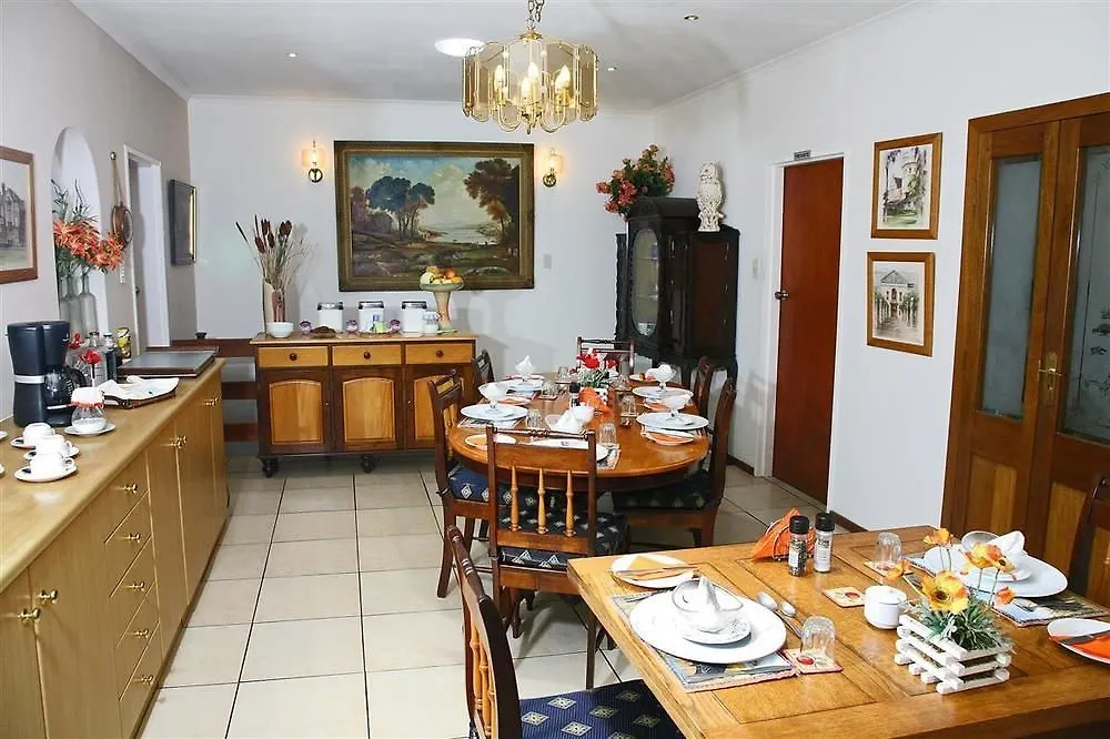 Highlands Lodge, Aurora Città del Capo 3*,